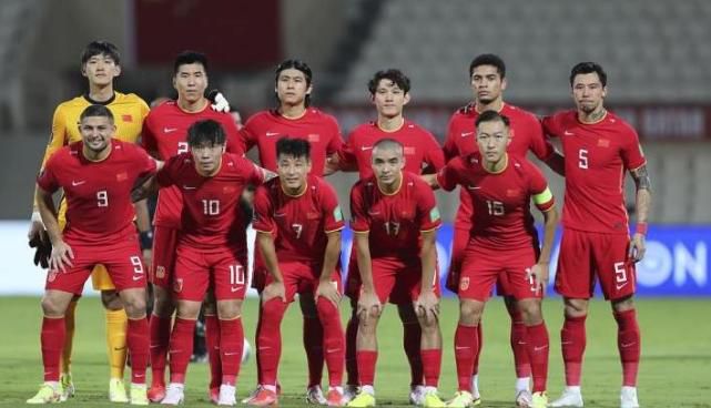 除了剧本扎实、剧情吸睛，电影的超强阵容也引发了观众热议期待
